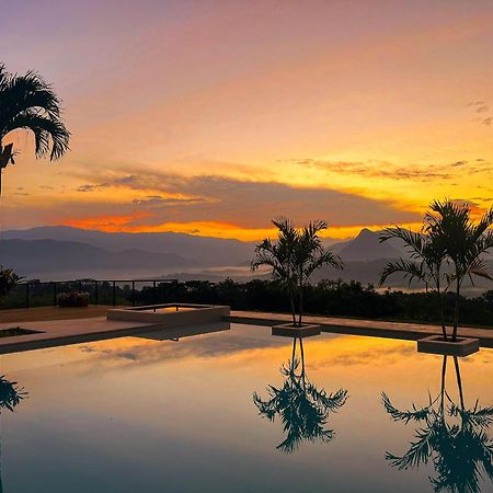 Fina Estampa Country Hotel - Mayores De 10 Anos - Tamesis Ngoại thất bức ảnh