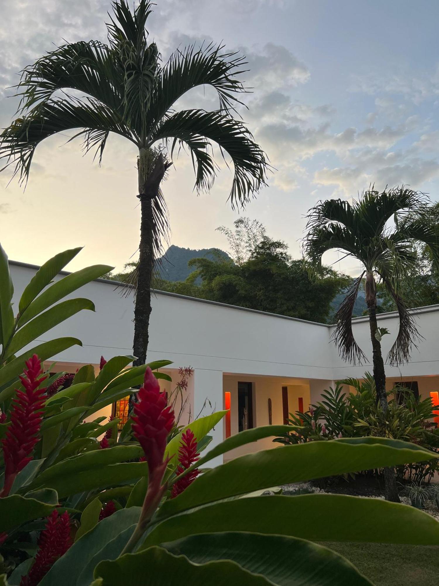 Fina Estampa Country Hotel - Mayores De 10 Anos - Tamesis Ngoại thất bức ảnh